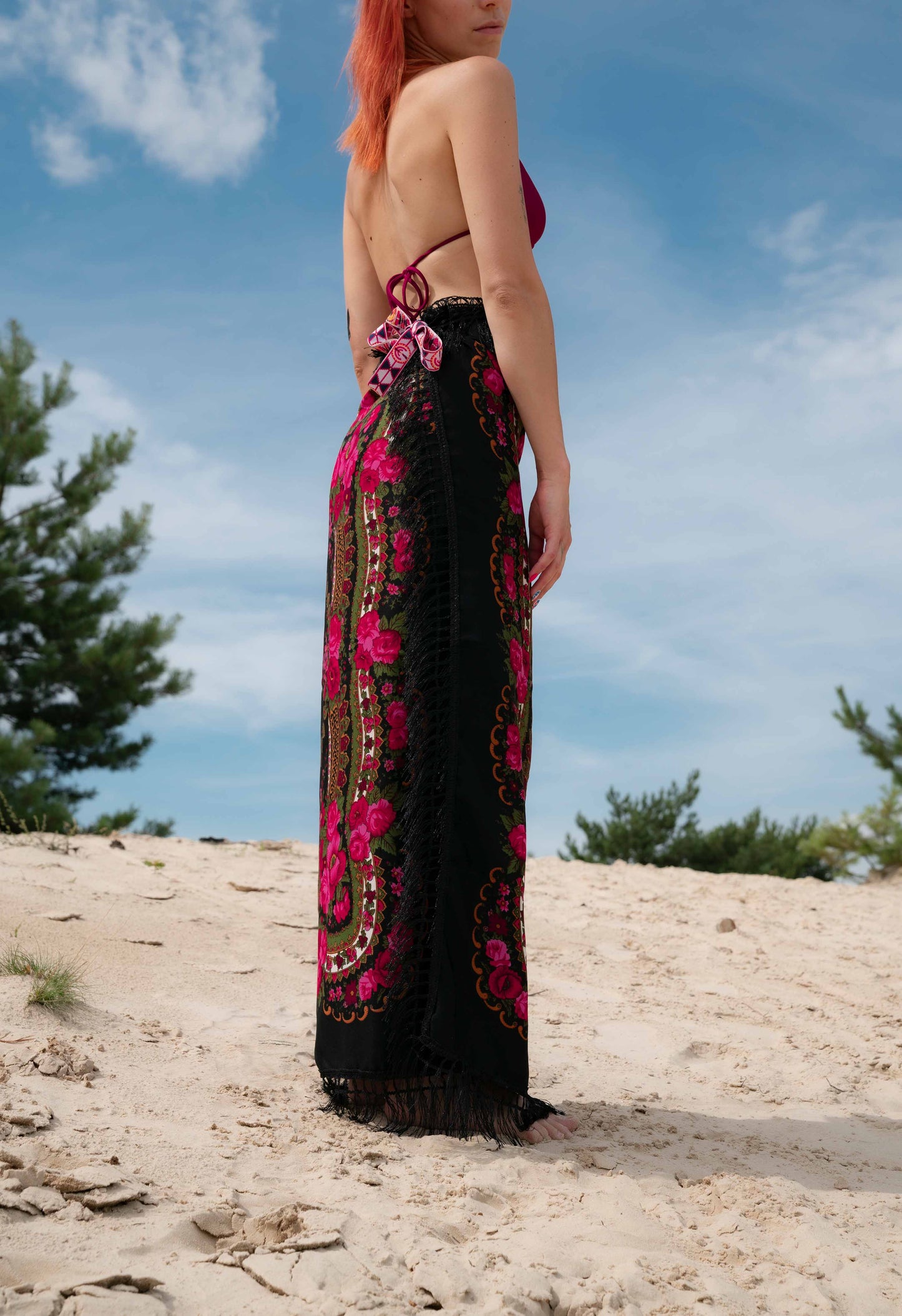 Wickelrock mit floralen Motiven und Fransen