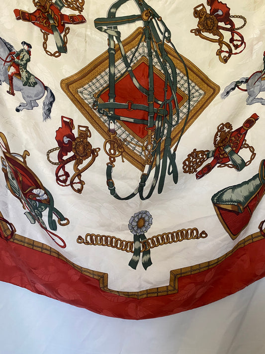 Wickelrock aus Seide mit Motiven